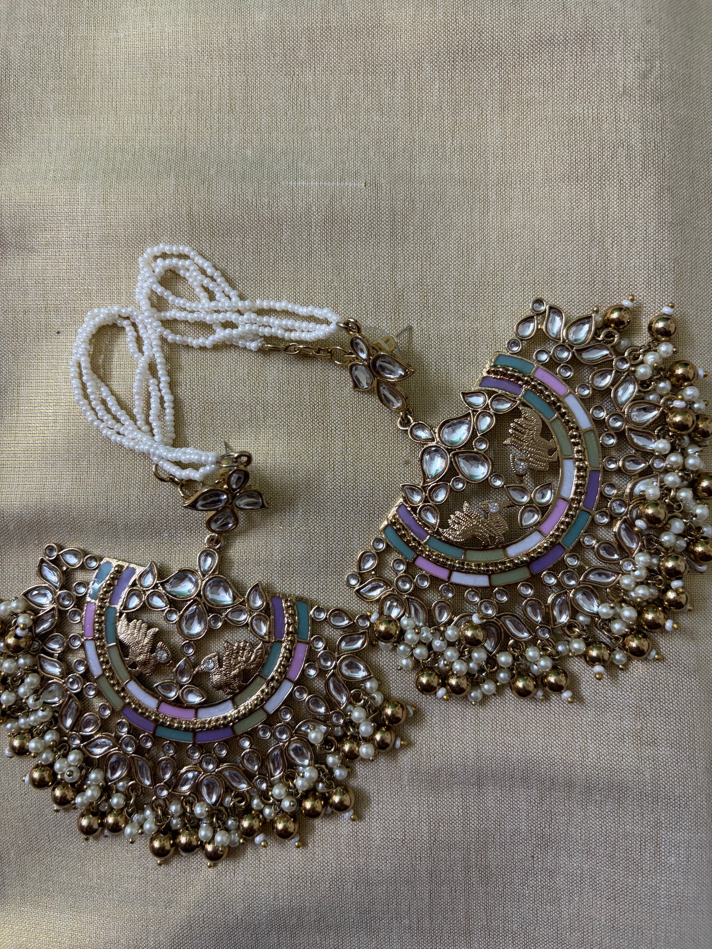 Avani Chandbali